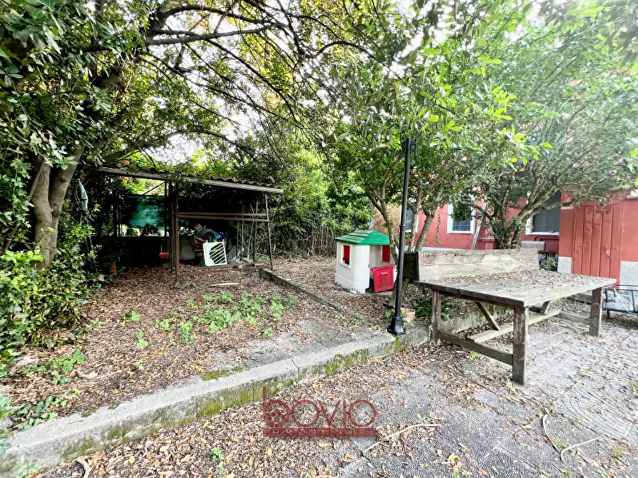 Immagine 37 di Rustico / casale in vendita  in strada sant'antonio n°54 a Gassino Torinese