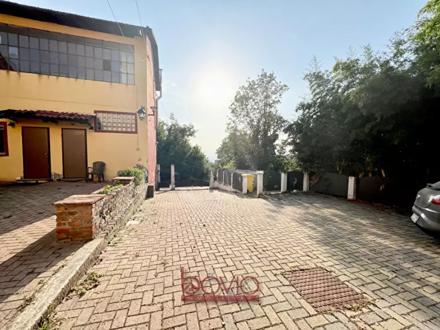 Immagine 50 di Rustico / casale in vendita  in strada sant'antonio n°54 a Gassino Torinese