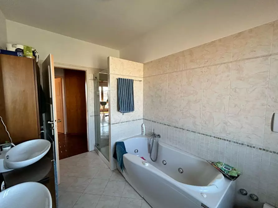 Immagine 17 di Casa trifamiliare in vendita  in Via Leopardi a Cormons