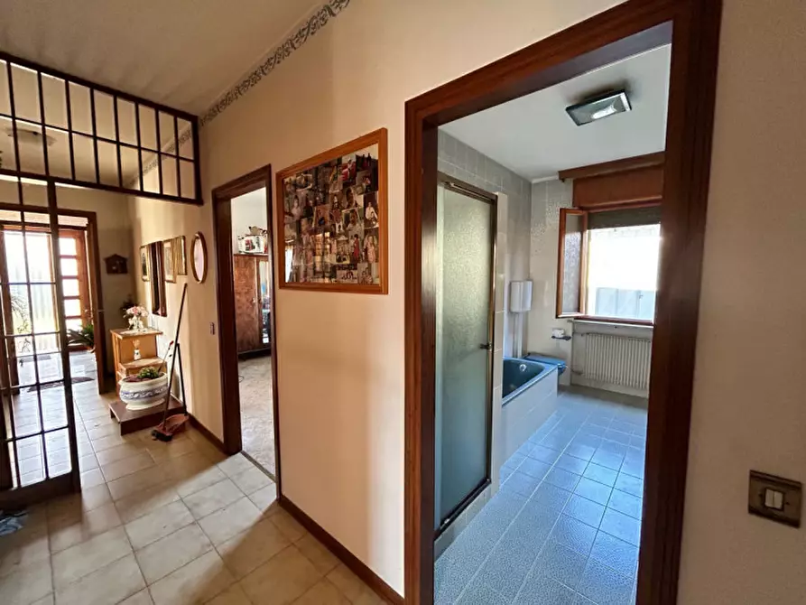 Immagine 18 di Casa trifamiliare in vendita  in Via Leopardi a Cormons