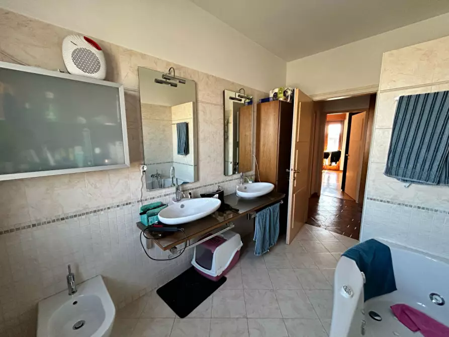 Immagine 20 di Casa trifamiliare in vendita  in Via Leopardi a Cormons