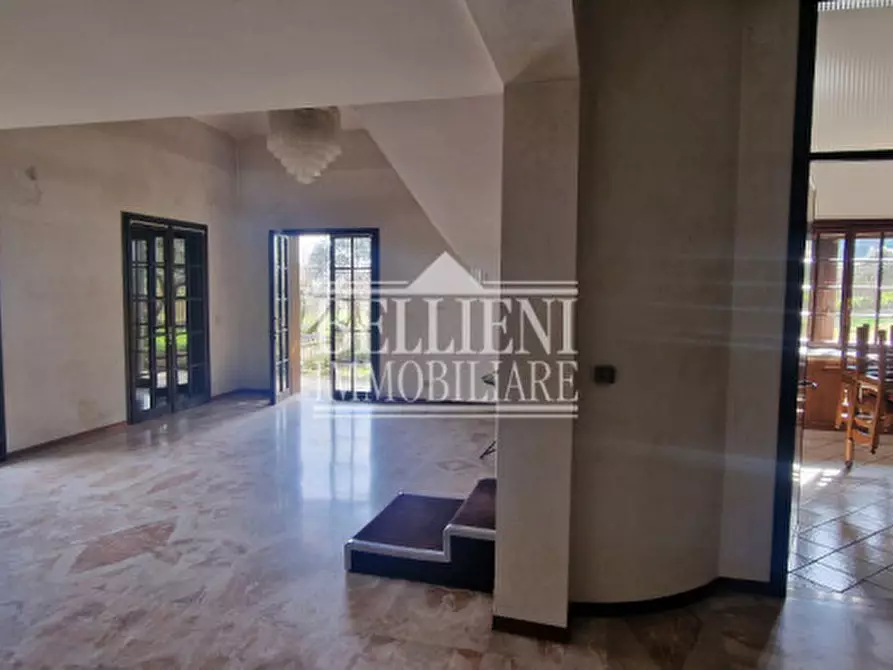 Immagine 9 di Villa in vendita  in via bugano a Longare