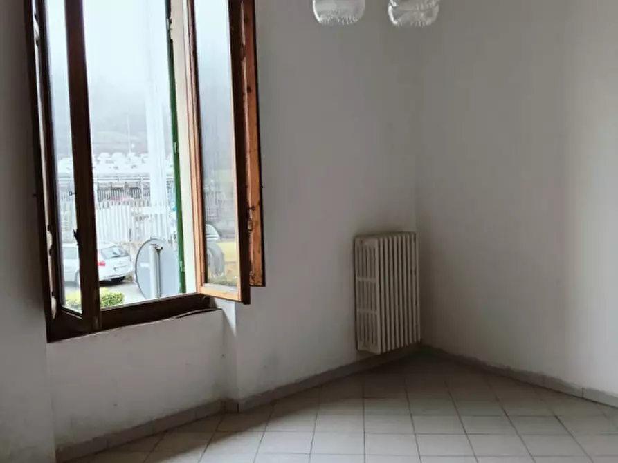 Immagine 21 di Appartamento in vendita  in via dante a Montevarchi