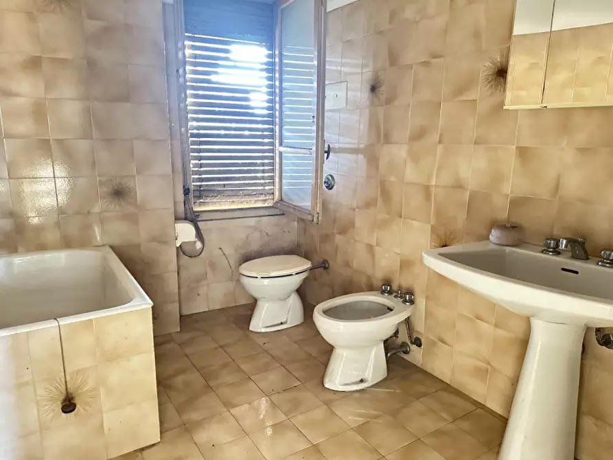 Immagine 41 di Villa in vendita  in via alacide de gasperi a Bedizzole