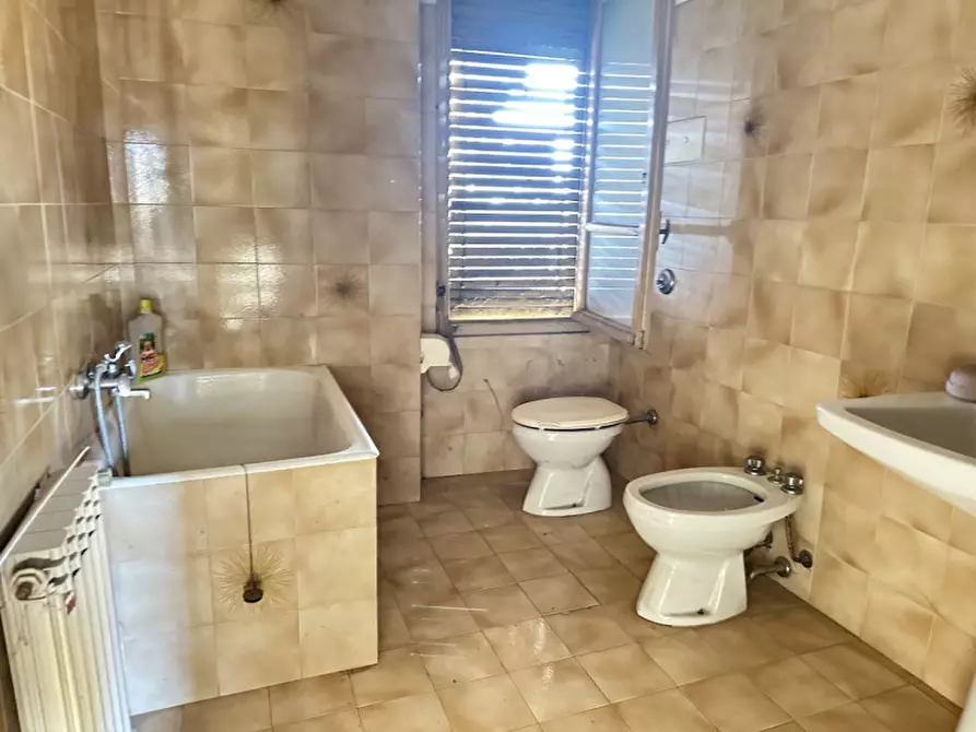 Immagine 42 di Villa in vendita  in via alacide de gasperi a Bedizzole