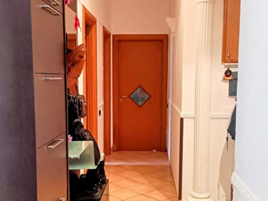 Immagine 14 di Appartamento in vendita  in Via Partenio a Pontecagnano Faiano