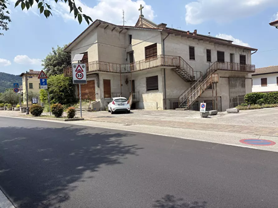 Immagine 6 di Palazzo in vendita  in Via Mirabello a Torreglia