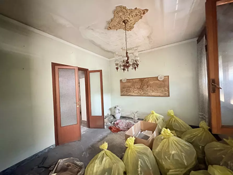 Immagine 15 di Palazzo in vendita  in Via Mirabello a Torreglia