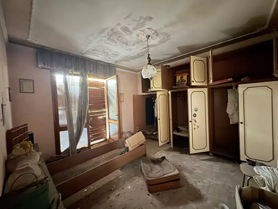Immagine 17 di Palazzo in vendita  in Via Mirabello a Torreglia