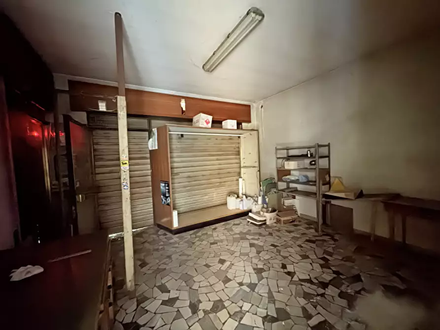 Immagine 26 di Palazzo in vendita  in Via Mirabello a Torreglia