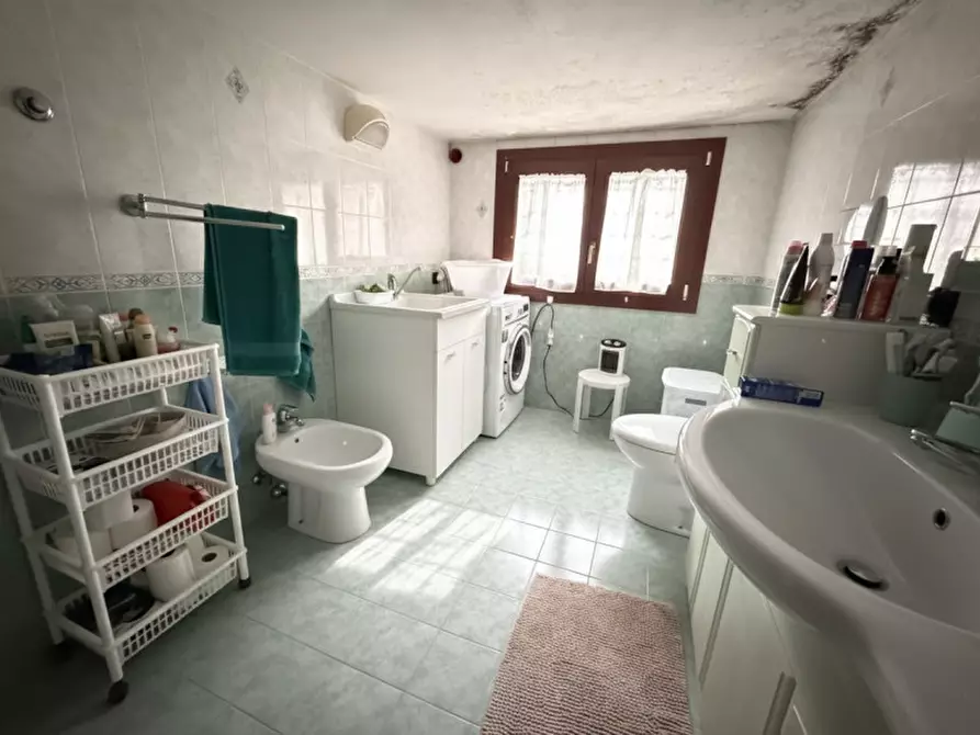 Immagine 32 di Casa bifamiliare in vendita  in Via Mirabello a Torreglia