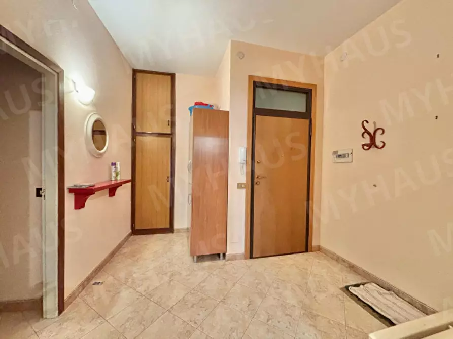 Immagine 9 di Appartamento in vendita  in VIALE GIOVANNI PASCOLI, 2 a Cesenatico