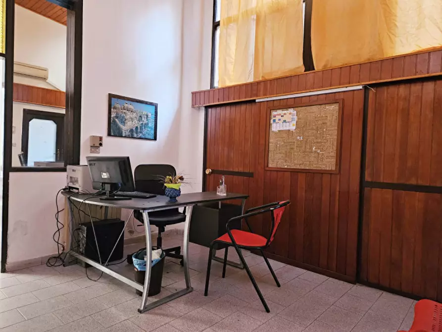 Immagine 9 di Ufficio in affitto  in VIA ALCIDE DE GASPERI, 28 a Barcellona Pozzo Di Gotto