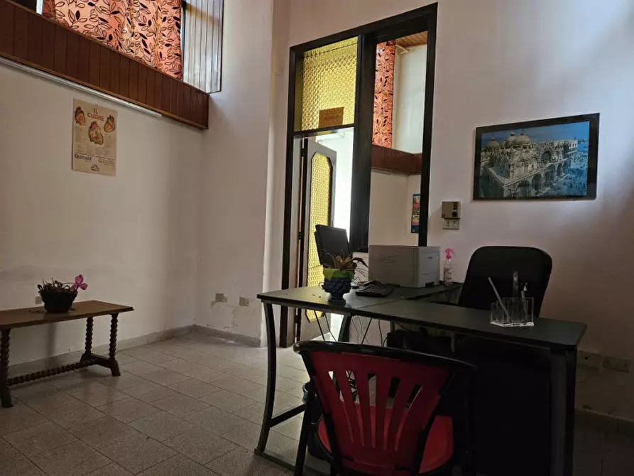 Immagine 10 di Ufficio in affitto  in VIA ALCIDE DE GASPERI, 28 a Barcellona Pozzo Di Gotto