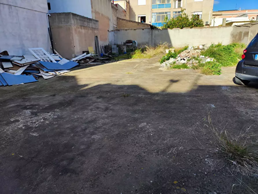 Immagine 45 di Terreno in vendita  a Selargius