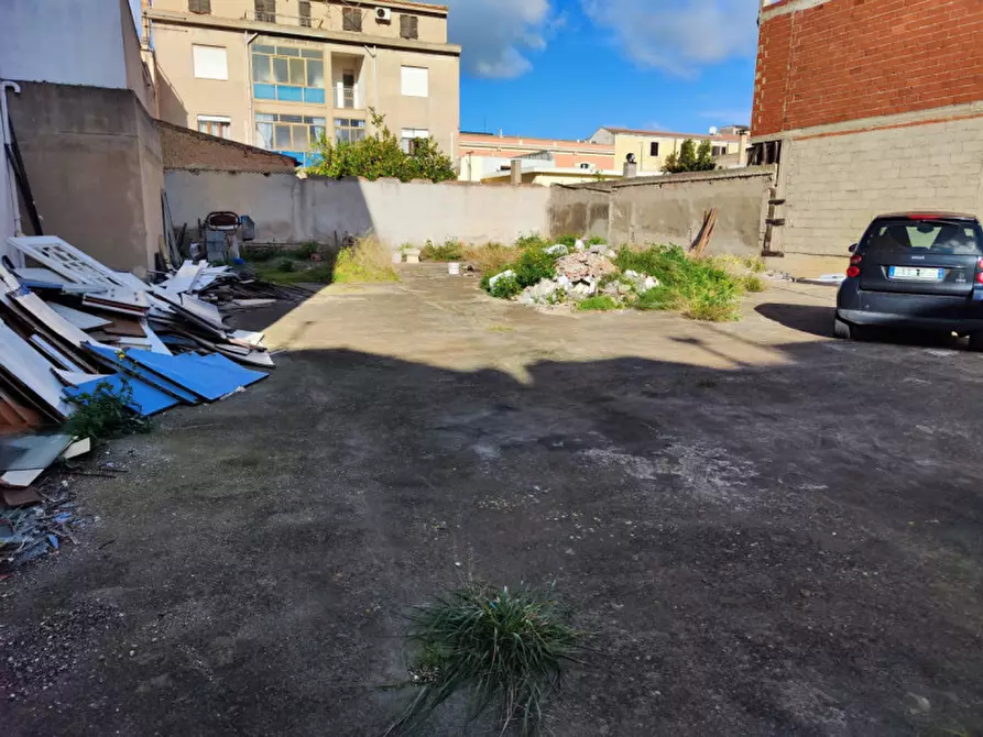 Immagine 48 di Terreno in vendita  a Selargius