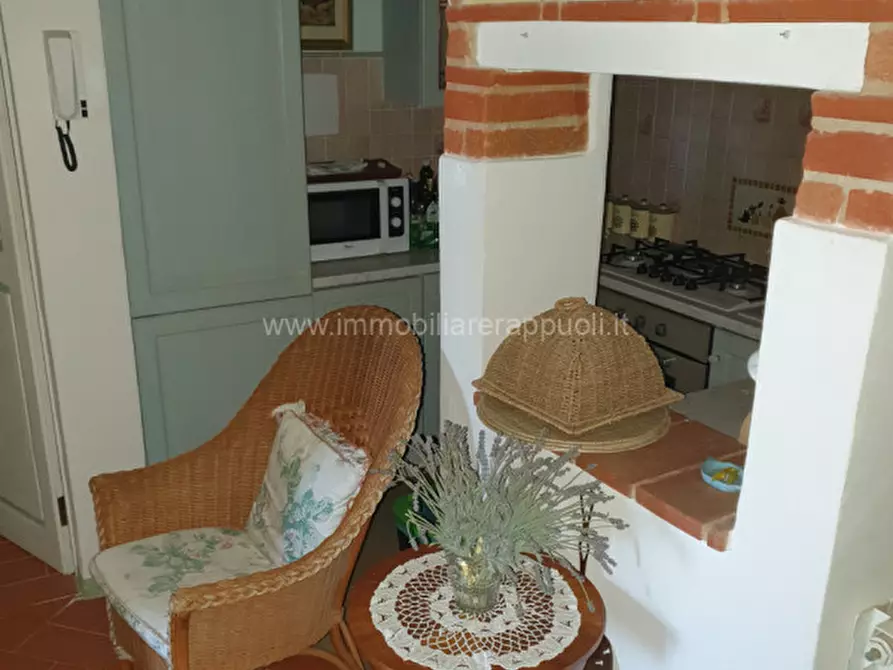 Immagine 10 di Casa indipendente in vendita  a Sinalunga