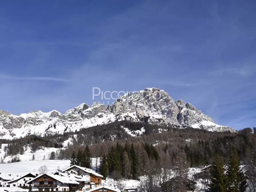 Immagine 2 di Appartamento in affitto  in Via del Parco a Cortina D'ampezzo