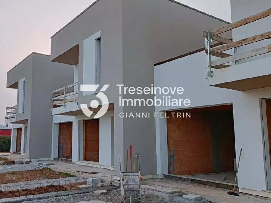 Immagine 5 di Villetta a schiera in vendita  in Via Fratelli Bianchin a Paese