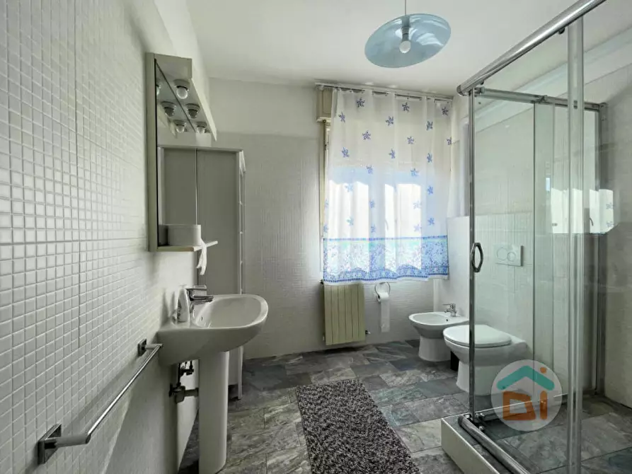 Immagine 27 di Palazzo in vendita  in via dei Canziani 11 a Monfalcone