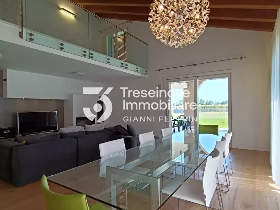 Immagine 4 di Villa in vendita  in Via Fratelli Bianchin a Paese