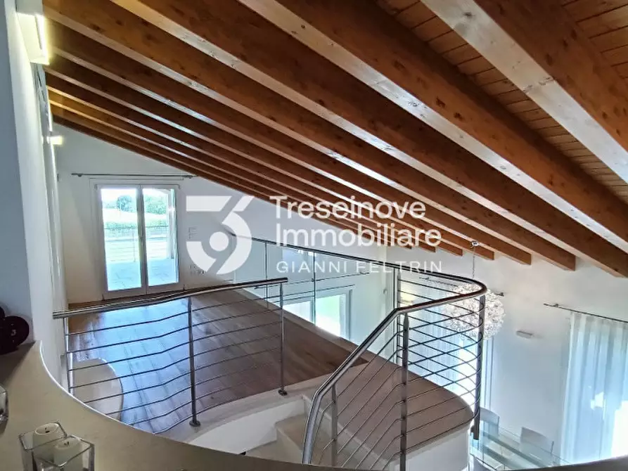 Immagine 13 di Villa in vendita  in Via Fratelli Bianchin a Paese