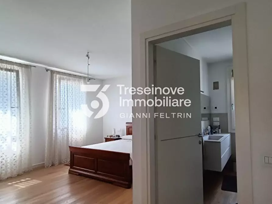 Immagine 16 di Villa in vendita  in Via Fratelli Bianchin a Paese