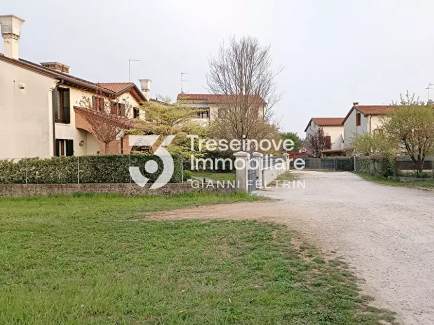 Immagine 4 di Terreno in vendita  in Via Chiesa a Paese