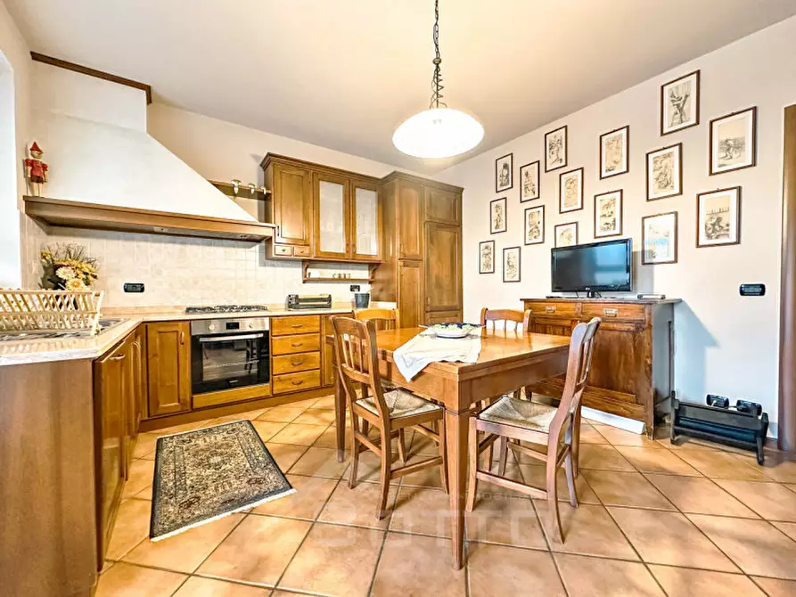 Immagine 11 di Villa in vendita  in Via Monte Rosa 96 a Ghemme