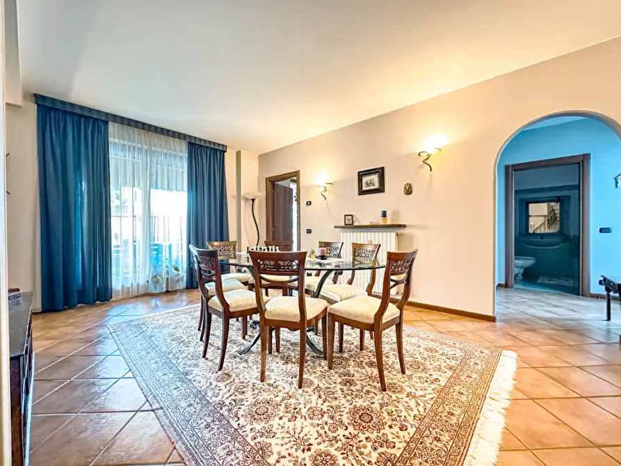 Immagine 20 di Villa in vendita  in Via Monte Rosa 96 a Ghemme