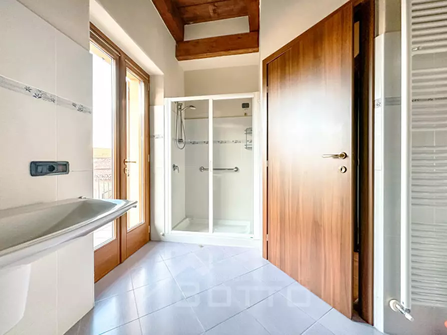 Immagine 26 di Villa in vendita  in Via Monte Rosa 96 a Ghemme