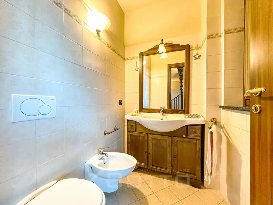 Immagine 27 di Villa in vendita  in Via Monte Rosa 96 a Ghemme