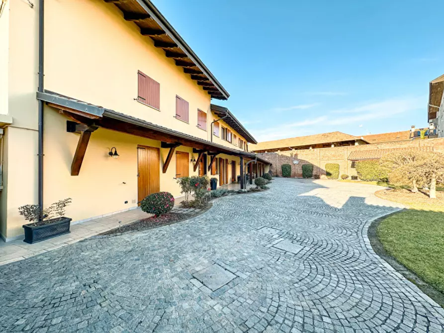 Immagine 38 di Villa in vendita  in Via Monte Rosa 96 a Ghemme