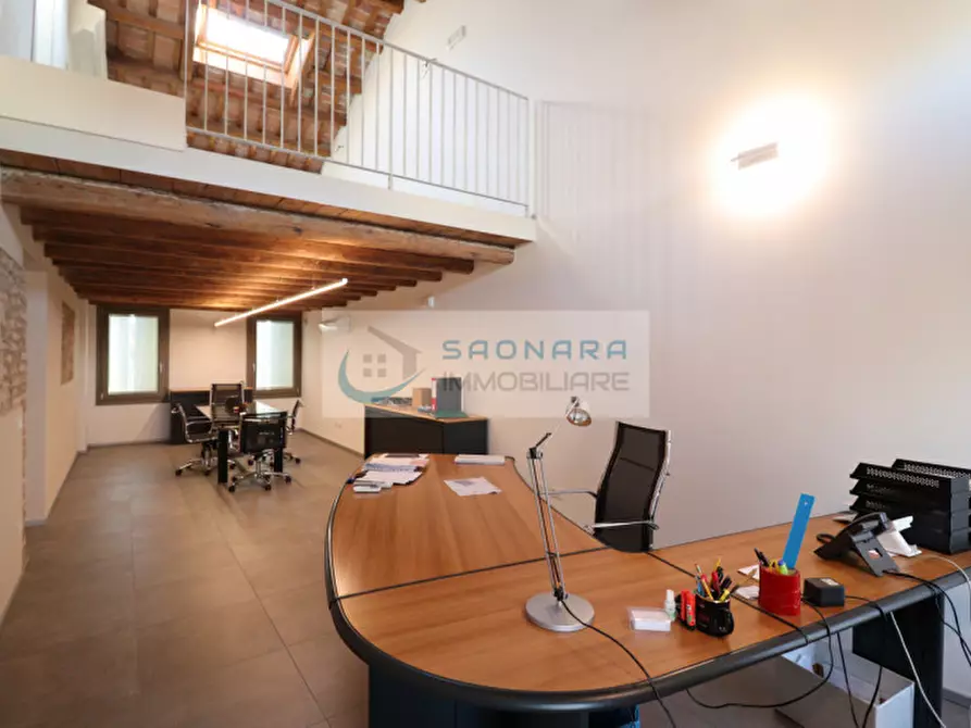 Immagine 19 di Palazzo in vendita  in piazza Marconi a Vigonovo