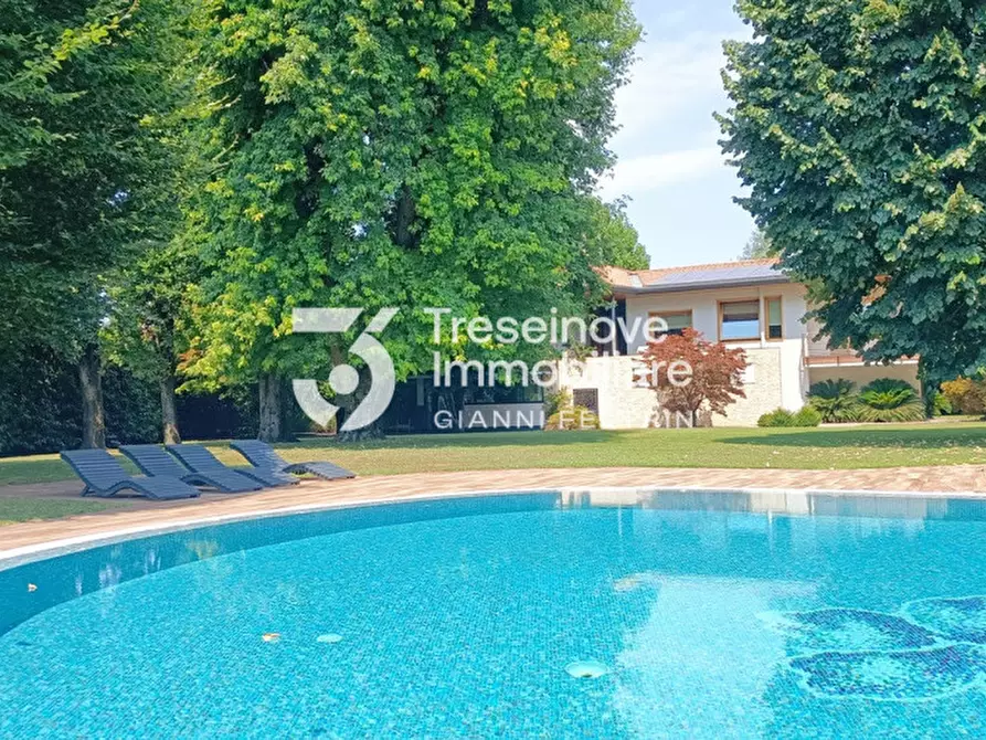 Immagine 4 di Villa in vendita  in Via Roma a Ponzano Veneto