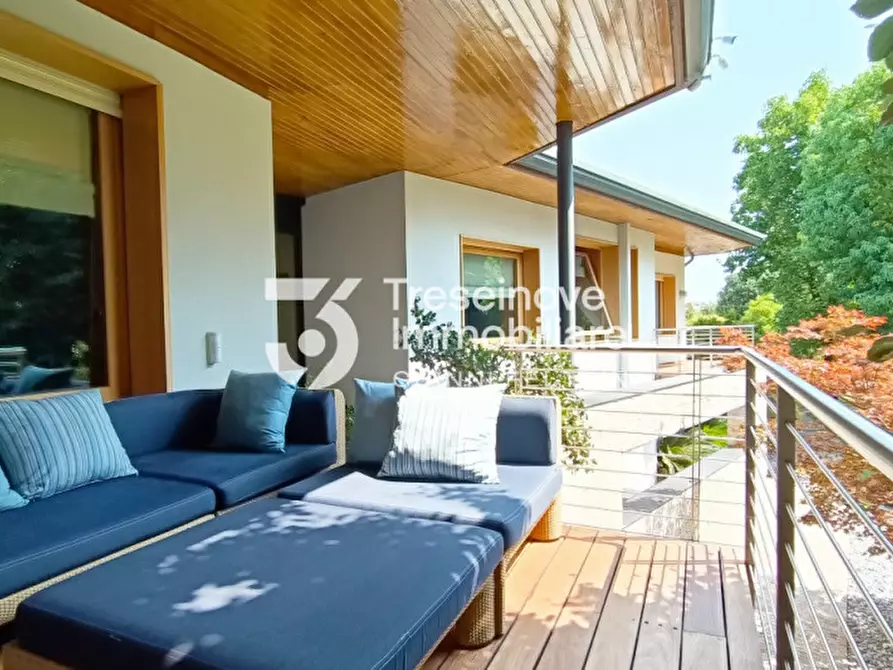 Immagine 15 di Villa in vendita  in Via Roma a Ponzano Veneto