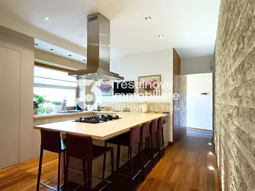 Immagine 21 di Villa in vendita  in Via Roma a Ponzano Veneto