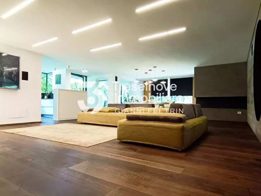 Immagine 40 di Villa in vendita  in Via Roma a Ponzano Veneto