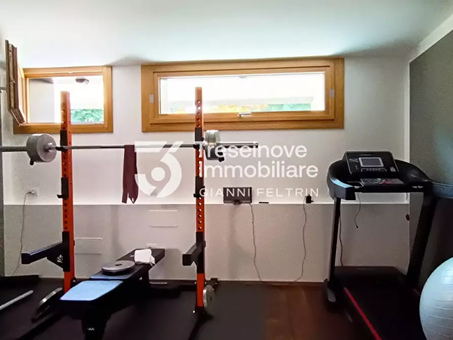 Immagine 50 di Villa in vendita  in Via Roma a Ponzano Veneto