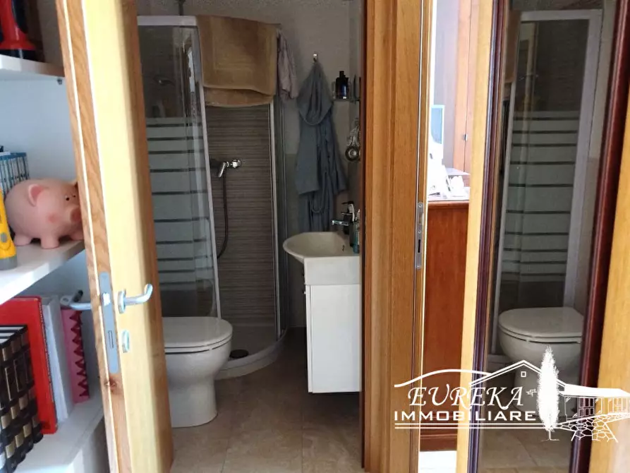 Immagine 21 di Appartamento in vendita  in strada statale 71 umbro casentinese a Castiglione Del Lago