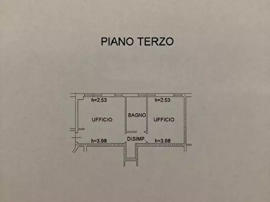 Immagine 20 di Ufficio in affitto  a Suzzara
