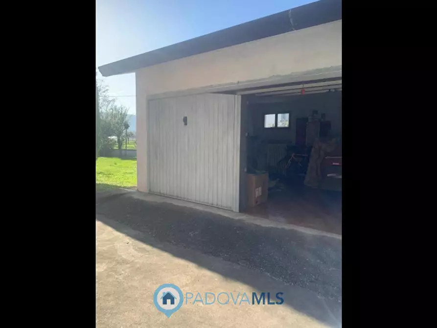 Immagine 9 di Appartamento in vendita  in Via Selve a Teolo