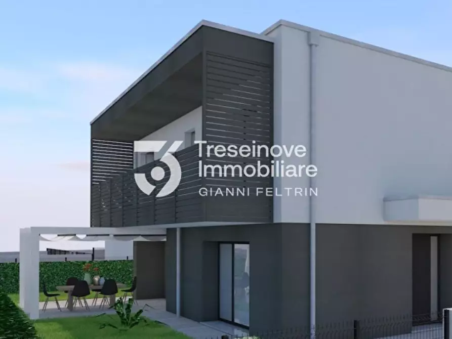 Immagine 5 di Casa bifamiliare in vendita  in Strada del pozzetto a Treviso