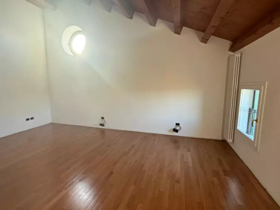 Immagine 23 di Villa in vendita  in Via bosco di sopra a Camisano Vicentino