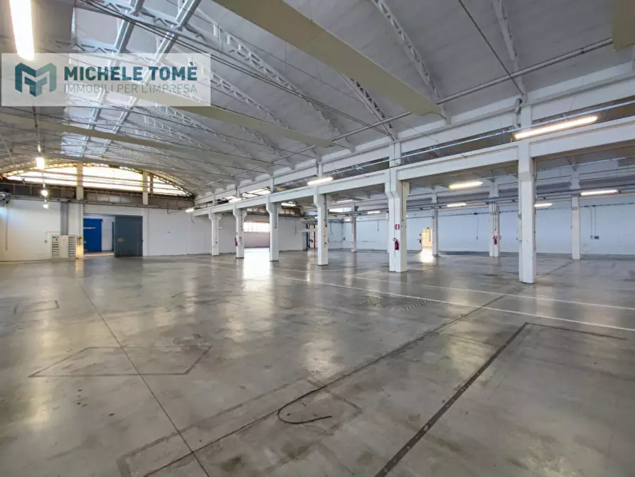 Immagine 12 di Capannone industriale in affitto  in Via gardesane a Verona