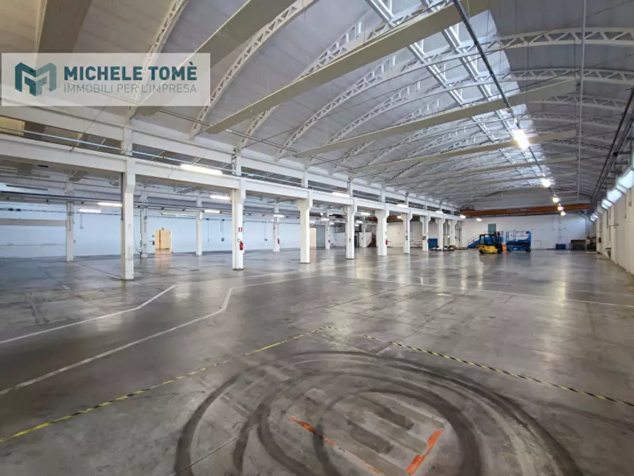 Immagine 13 di Capannone industriale in affitto  in Via gardesane a Verona