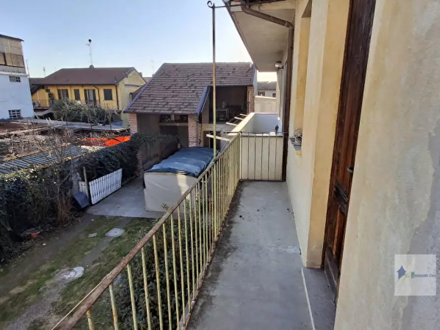 Immagine 13 di Appartamento in vendita  in Via Umberto I a Robecchetto Con Induno