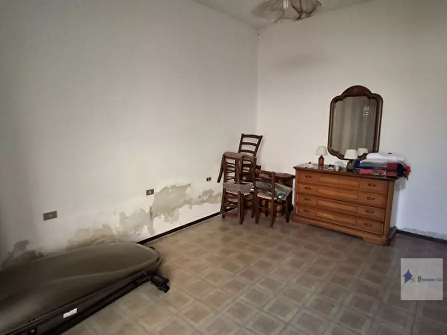 Immagine 15 di Appartamento in vendita  in Via Umberto I a Robecchetto Con Induno