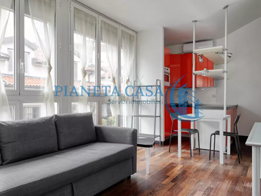 Immagine 1 di Appartamento in affitto  in via della Boscaiola 14 Milano a Milano