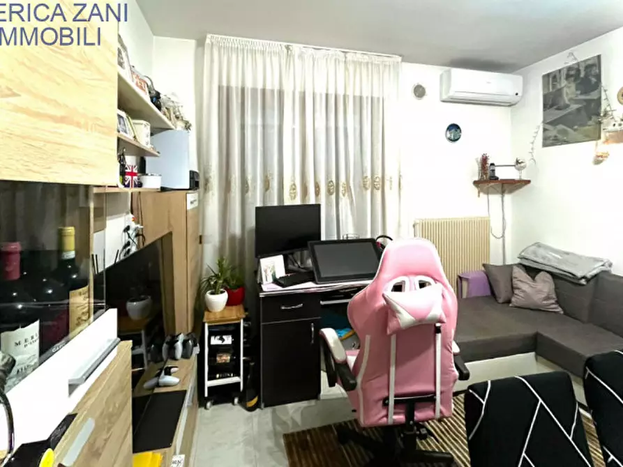 Immagine 6 di Appartamento in vendita  in Via Roma a Castelfranco Veneto